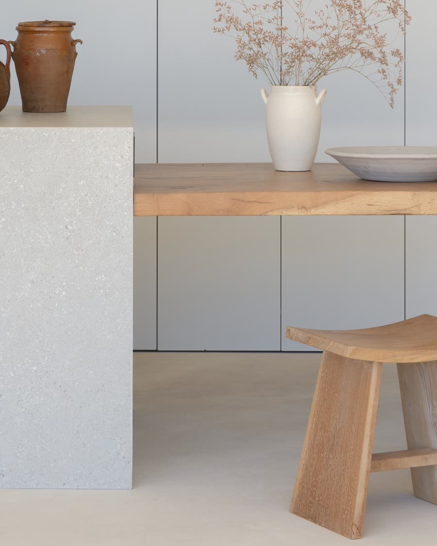 Solid wood table and ceramics in the kitchen